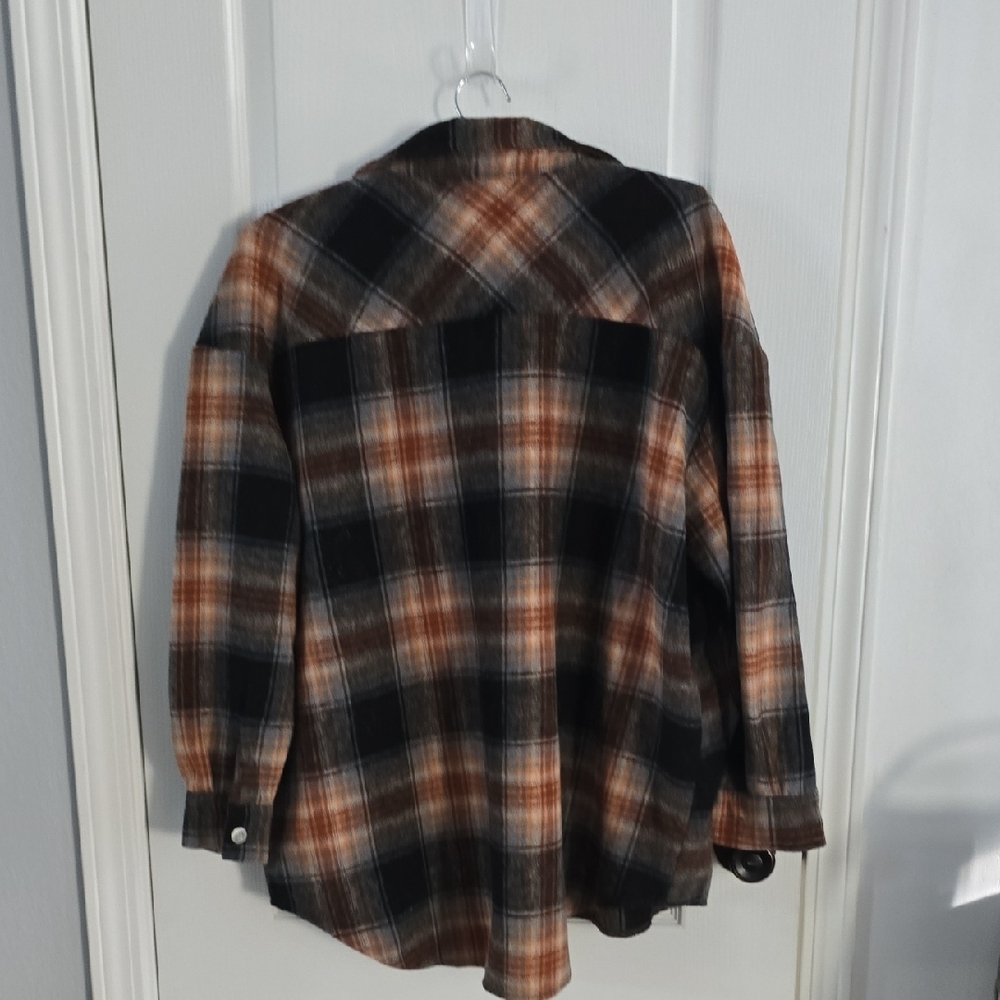 Zenana Outfitters Plaid Shirt in Black and Brown - Picture 7 of 9